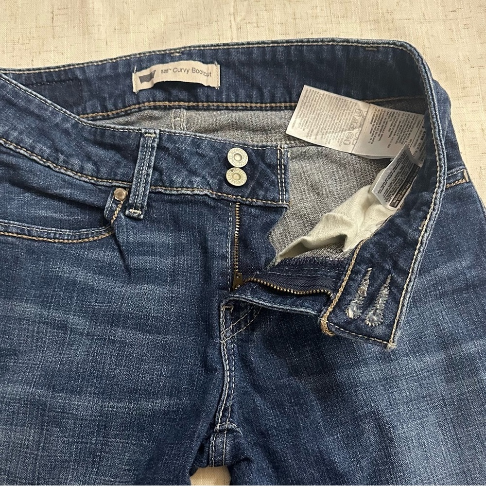 Levi's Dark Blue Flare Jeans - Picture 4 of 12